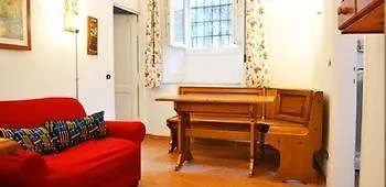 Bed & Breakfast Un Sogno Di Casa 3*